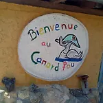 Le Canard Fou Oda ve Kahvaltı *